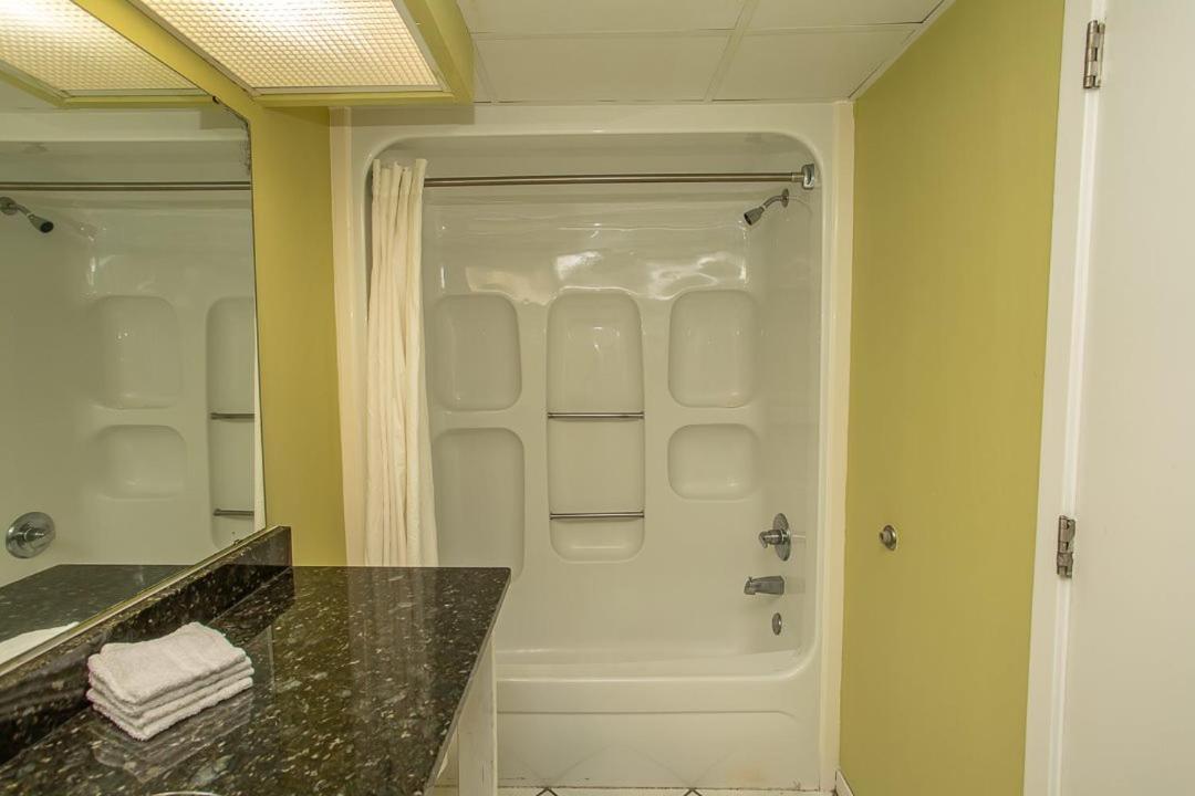 Oceanfront 2 Bedroom 3 Bathroom Unit 539-540 - Sleeps 10 默特尔比奇 外观 照片