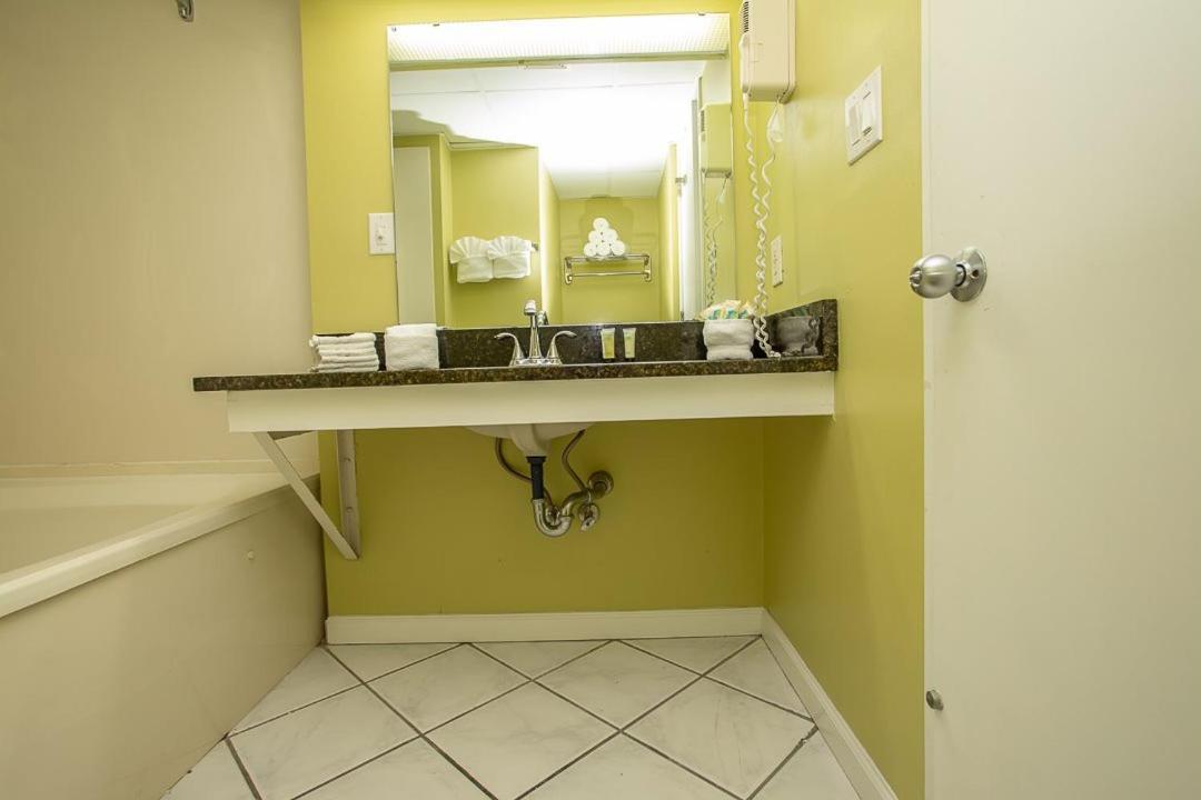 Oceanfront 2 Bedroom 3 Bathroom Unit 539-540 - Sleeps 10 默特尔比奇 外观 照片
